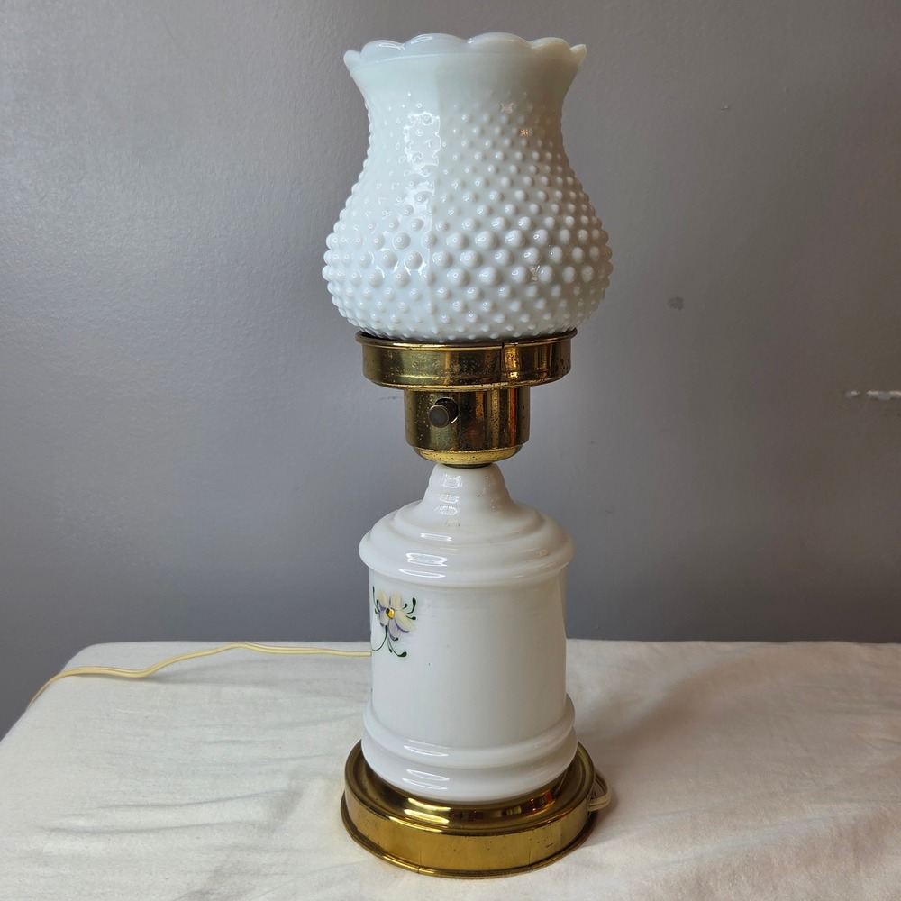 Vtg Milk Glass Hobnail Tulip Hurricane Lamp Hand Painted Floral Brass Base 12in - Picture 6 of 11